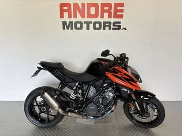 KTM 1290 SuperDuke R (2020) — foto 1