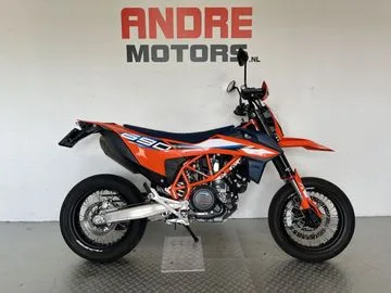 KTM 690 SMC (2024) — foto 1