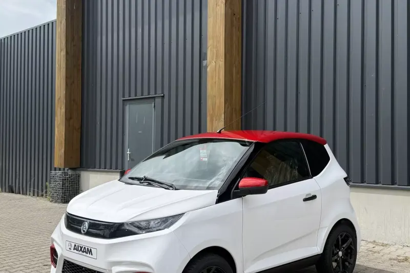 Aixam E-City (2026)