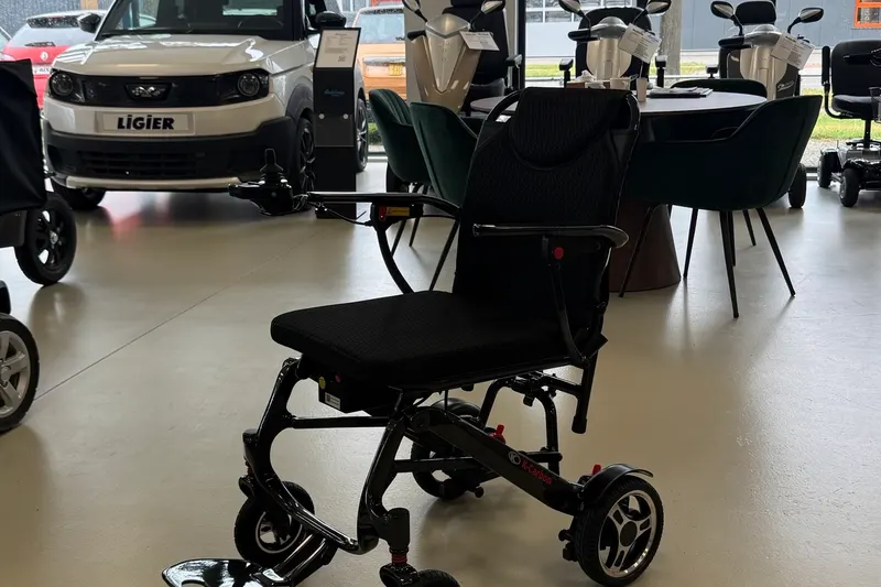 Kymco K-Carbon Rolstoel lichtgewicht Opvouwbare Rolstoel (0)