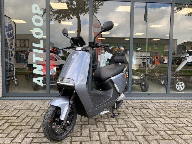 Yadea G5 (2026) — foto 1