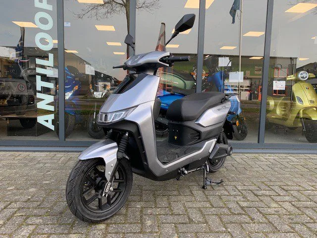 Yadea T9L Elektrische (2026) — foto 1