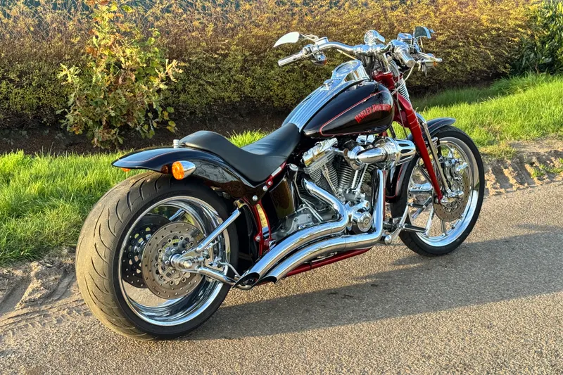 Harley-Davidson CVO Springer (2007)