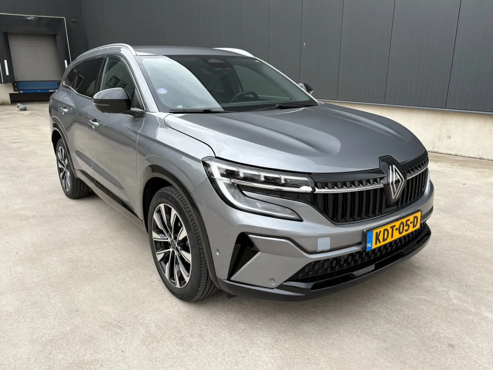 Renault Espace (2023) — foto 1
