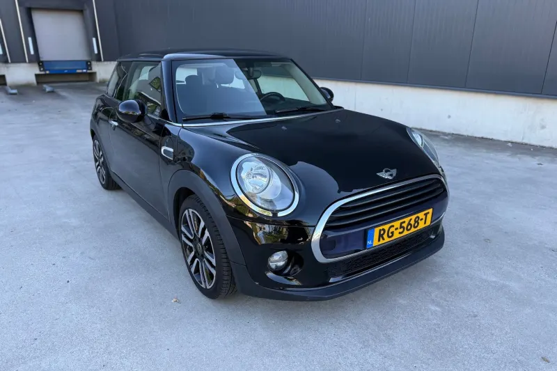 MINI Cooper (2017)
