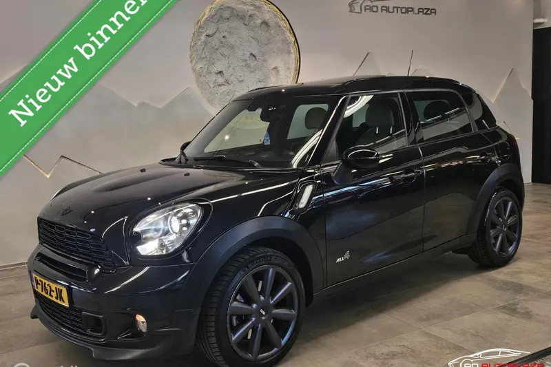 MINI Countryman (2013)
