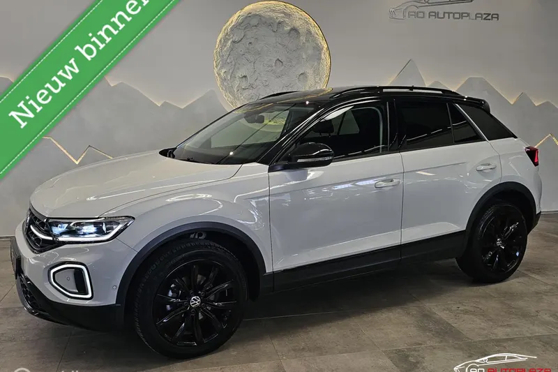 Volkswagen T-Roc (2022)
