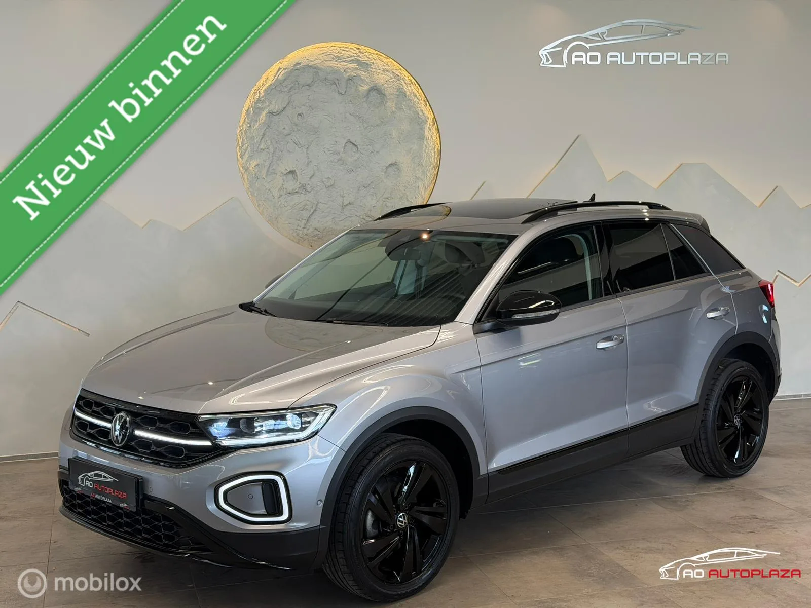 Volkswagen T-Roc (2022) — foto 1