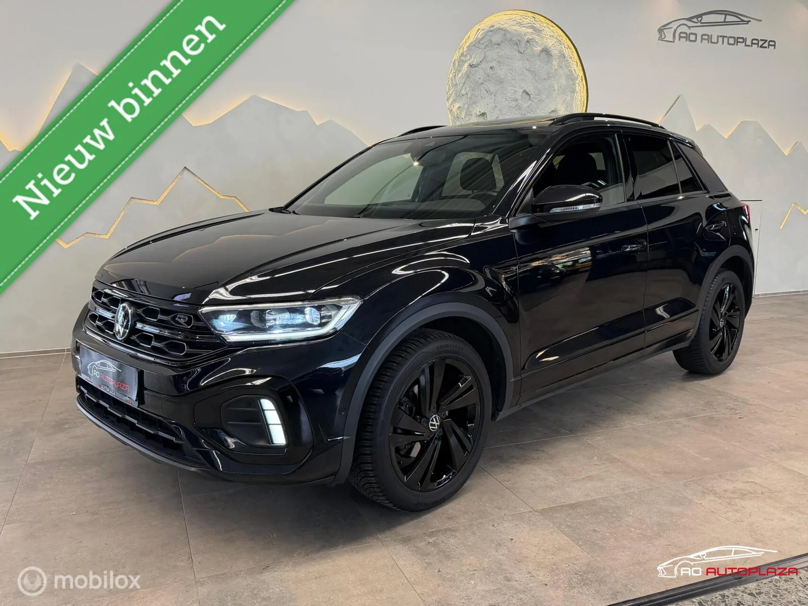 Volkswagen T-Roc (2022) — foto 1