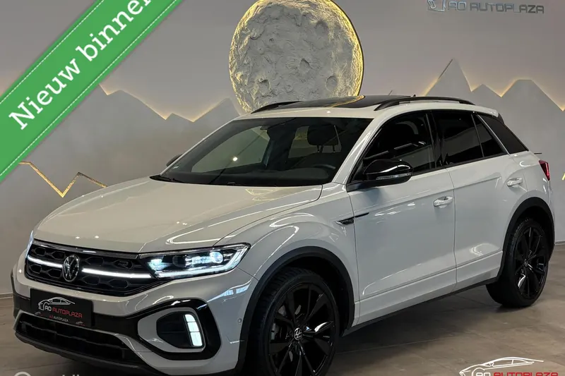 Volkswagen T-Roc (2023)