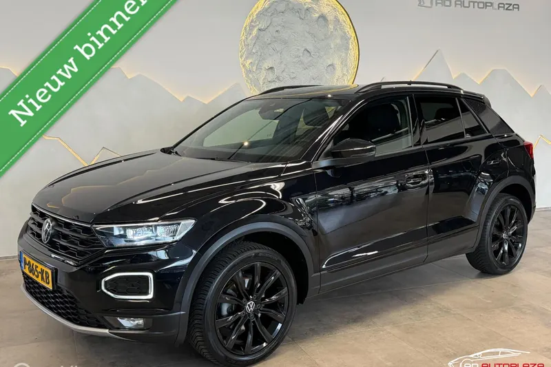 Volkswagen T-Roc (2022)