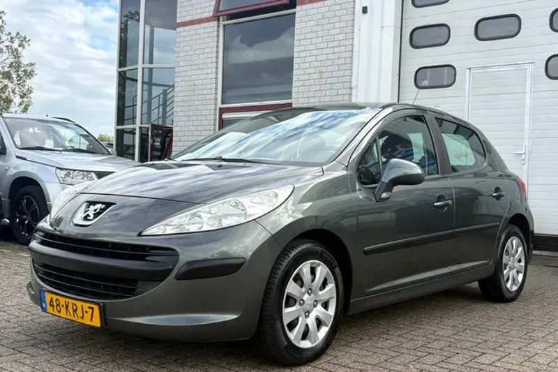 Peugeot 207 (2009)