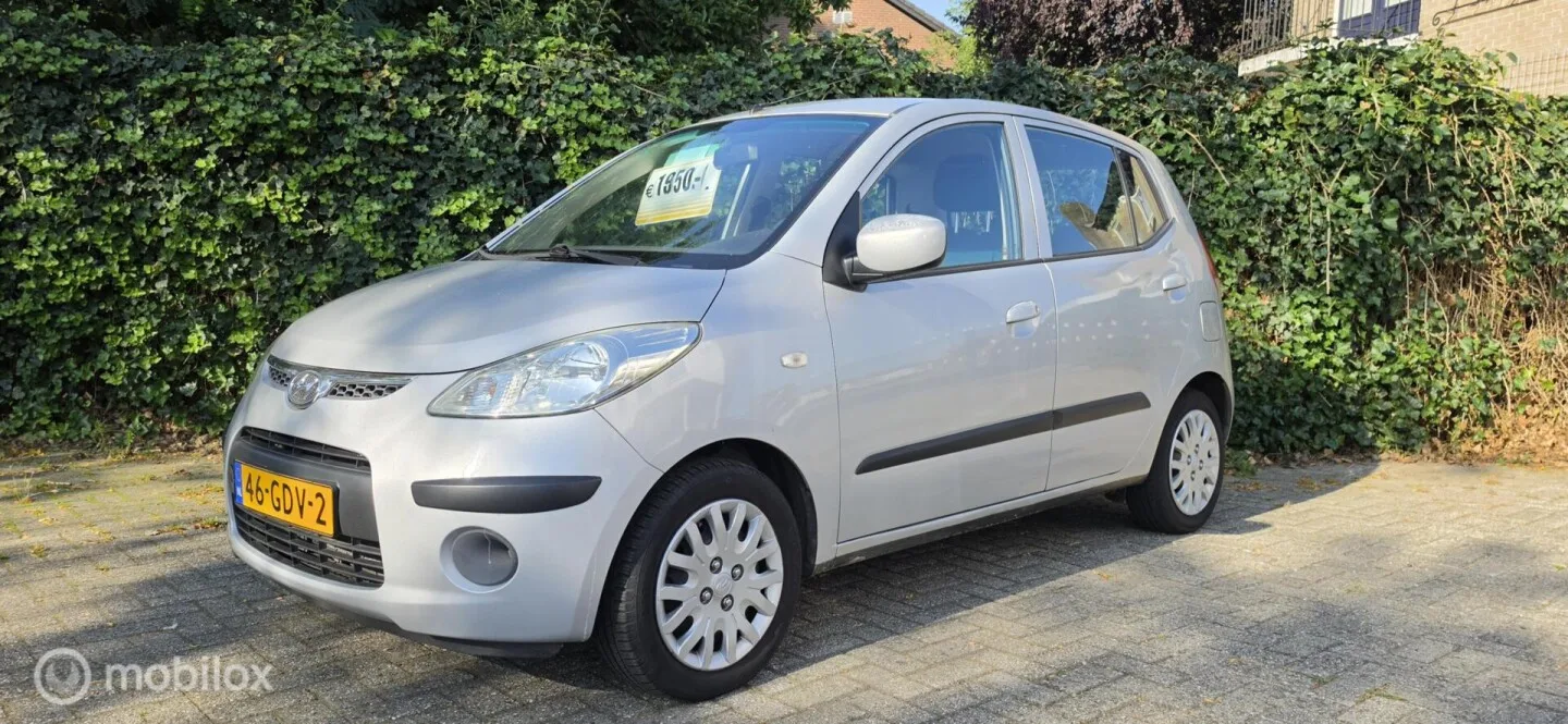 Hyundai i10 (2008) — foto 1