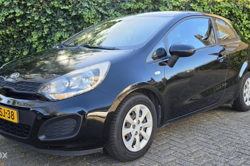 Kia Rio (2014)