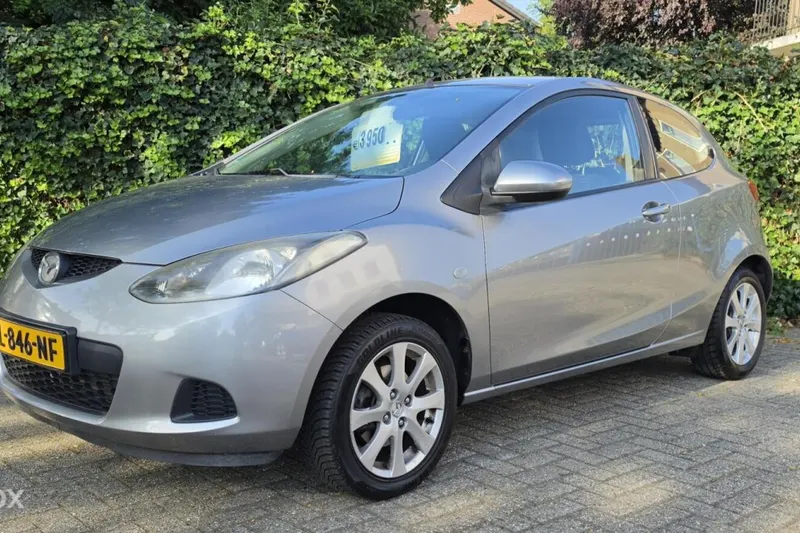 Mazda 2 (2009)