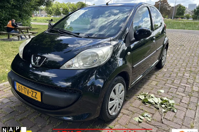 Peugeot 107 (2007)