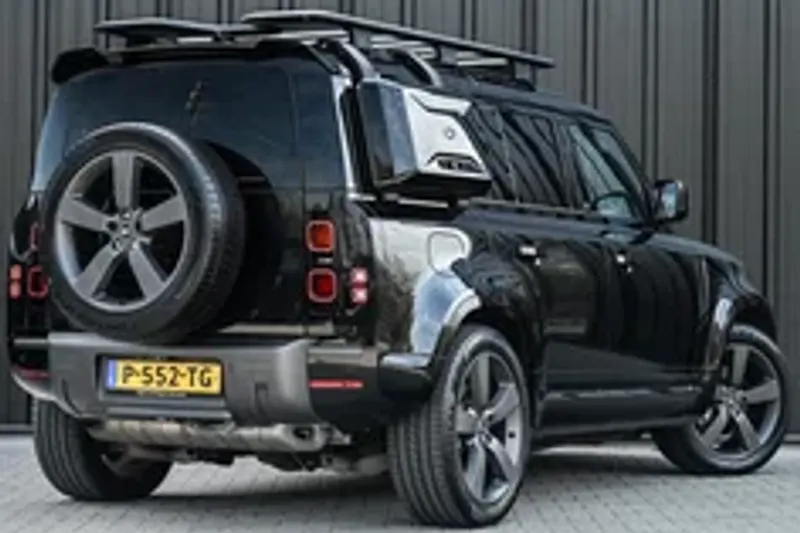 Land Rover Defender (2022)