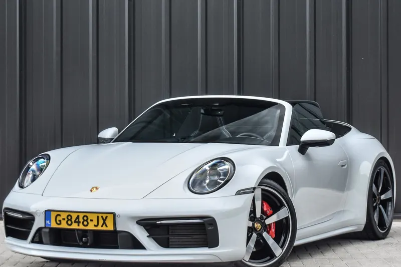 Porsche 911 (2019)