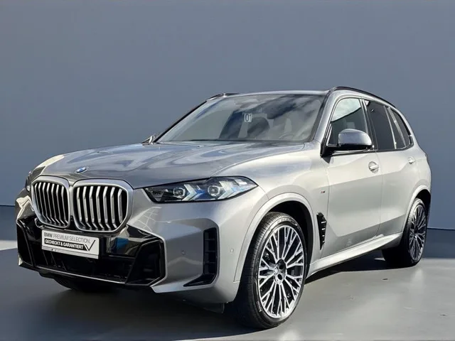 BMW X5 (2024) — foto 1