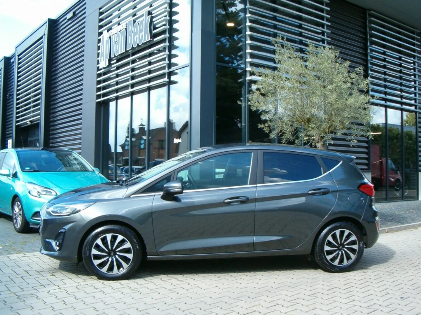 Ford Fiesta (2022) — foto 1