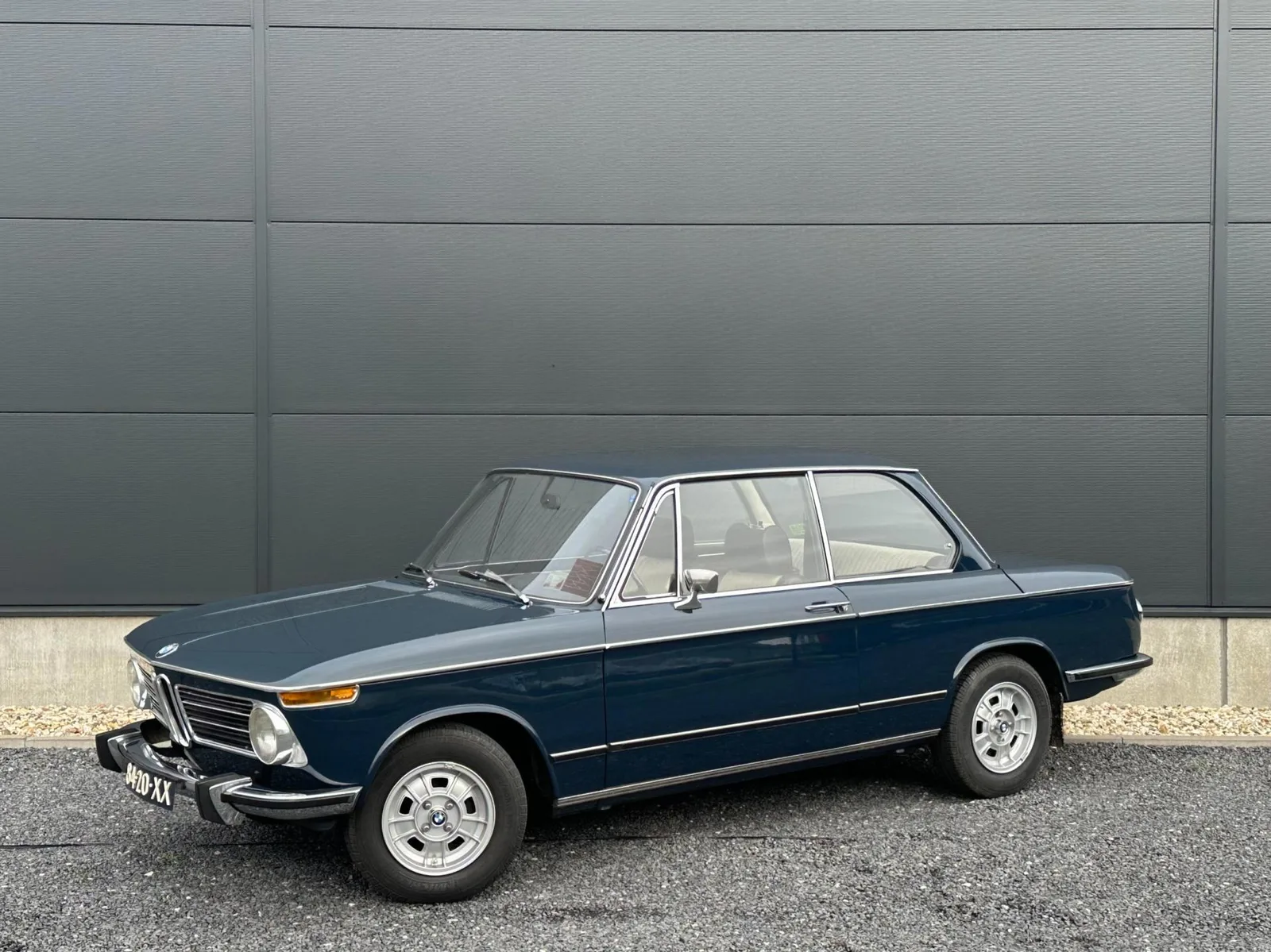 BMW 2002 (1973) — foto 1