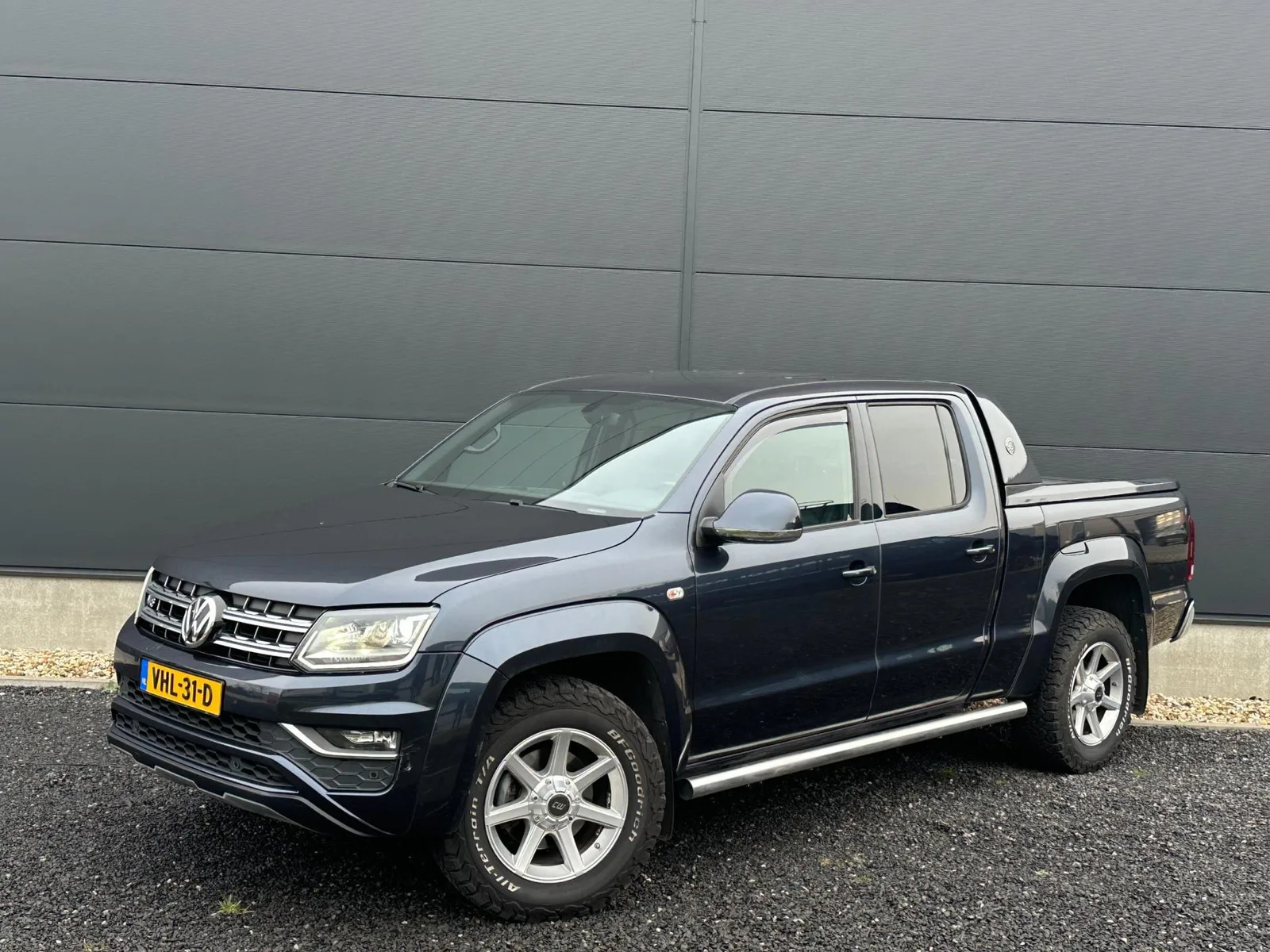 Volkswagen Amarok (2020) — foto 1