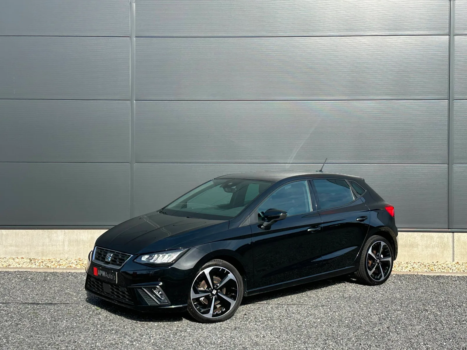 SEAT Ibiza (2025) — foto 1