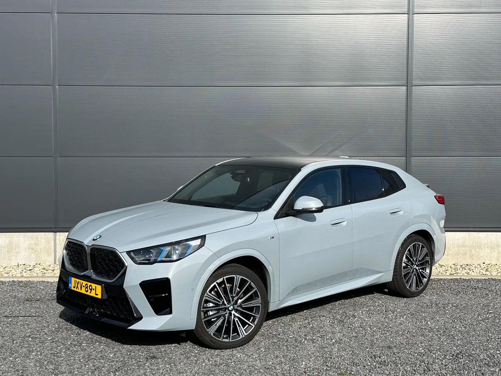 BMW X2 (2025) — foto 1
