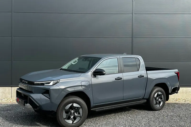 Toyota Hilux (2026)