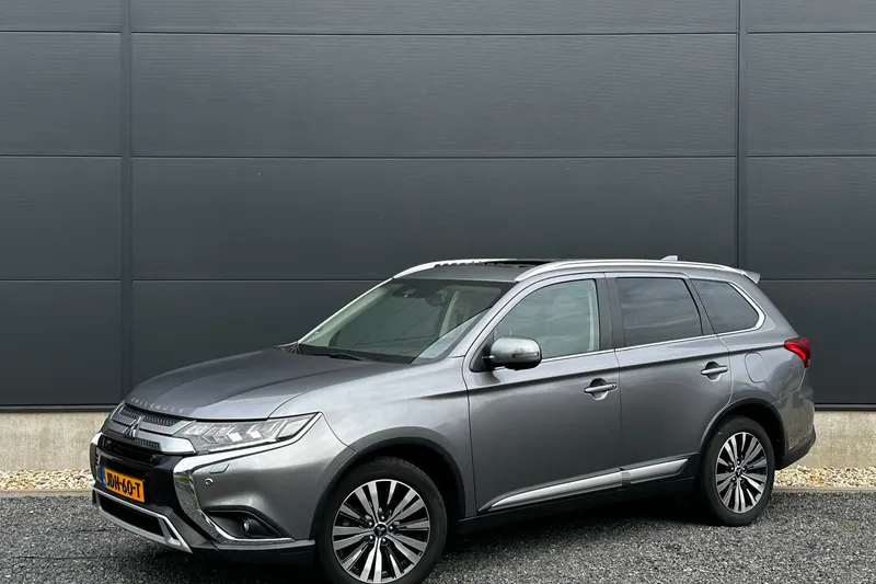 Mitsubishi Outlander (2019)