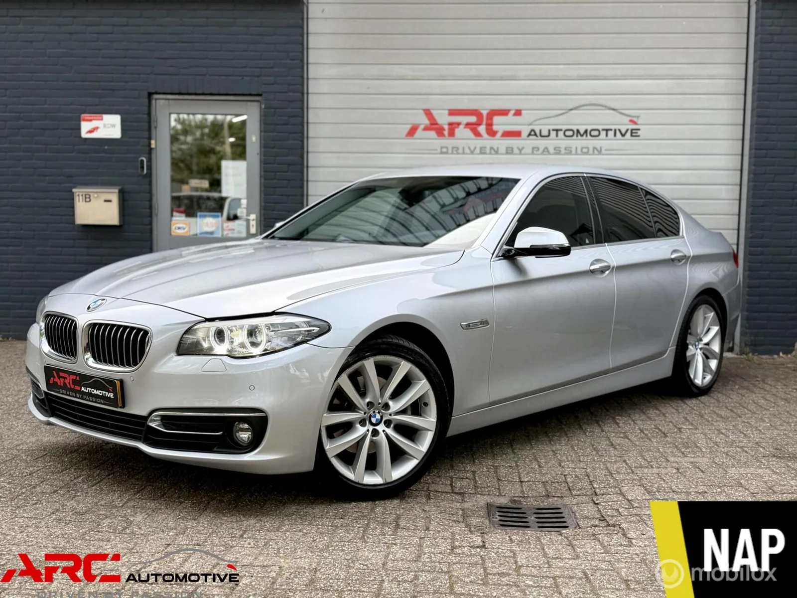 BMW 5-Serie (2014) — foto 1