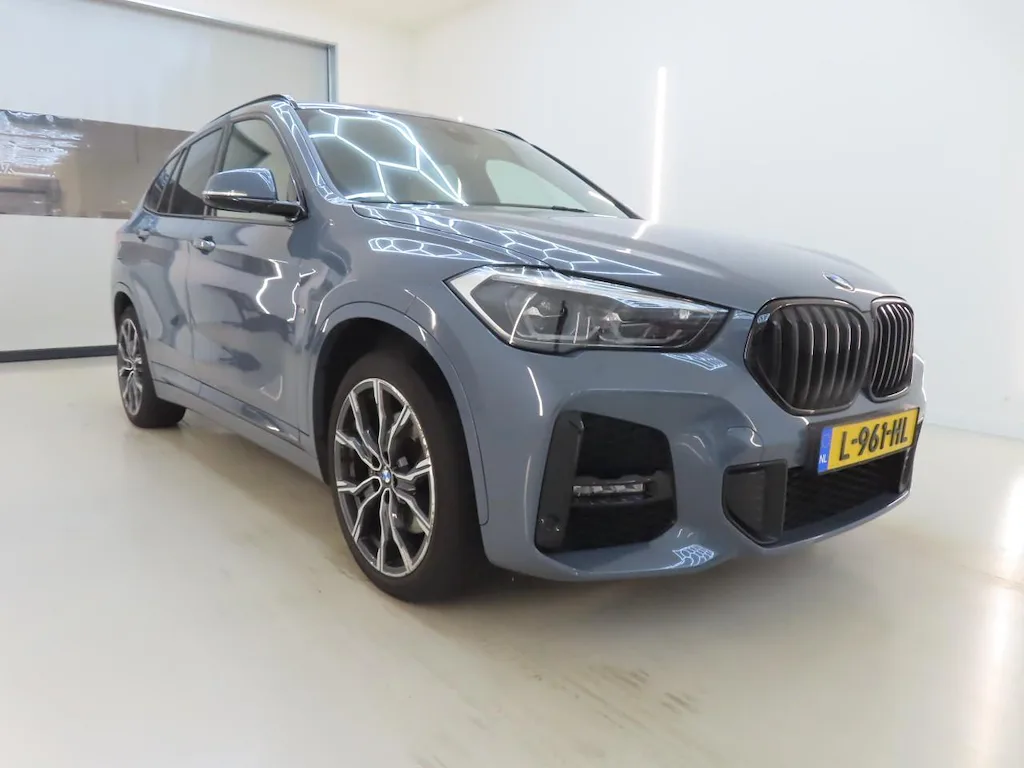 BMW X1 (2021) — foto 1