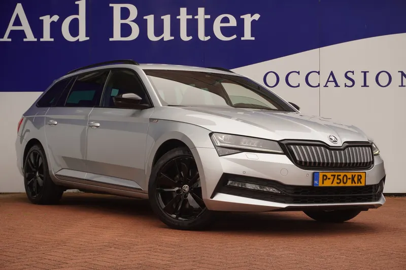 Škoda Superb (2021)