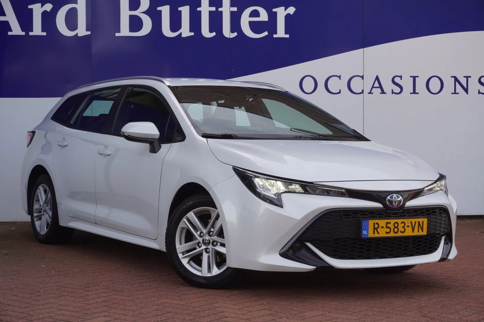 Toyota Corolla (2022) — foto 1