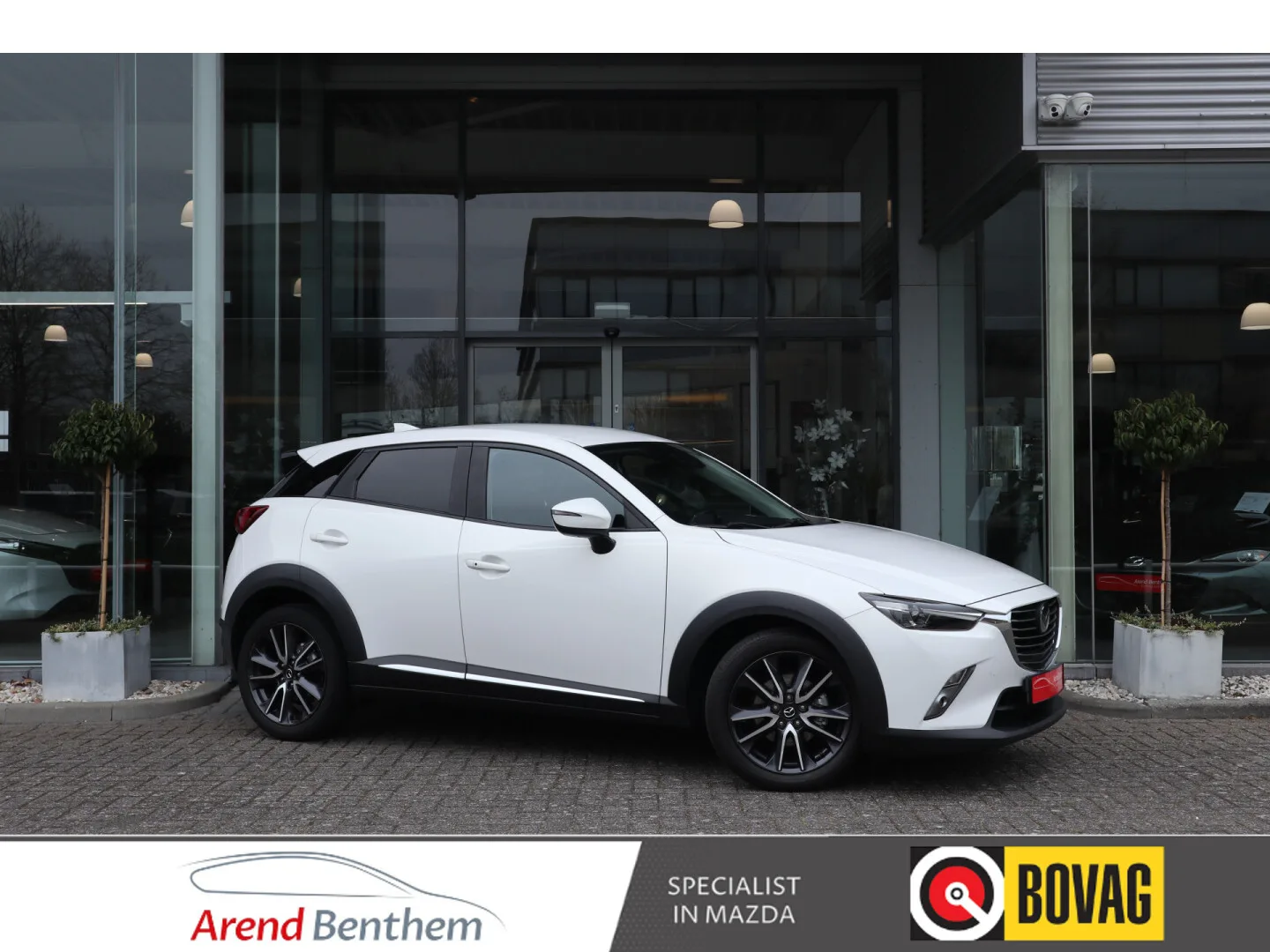 Mazda CX-3 (2017) — foto 1