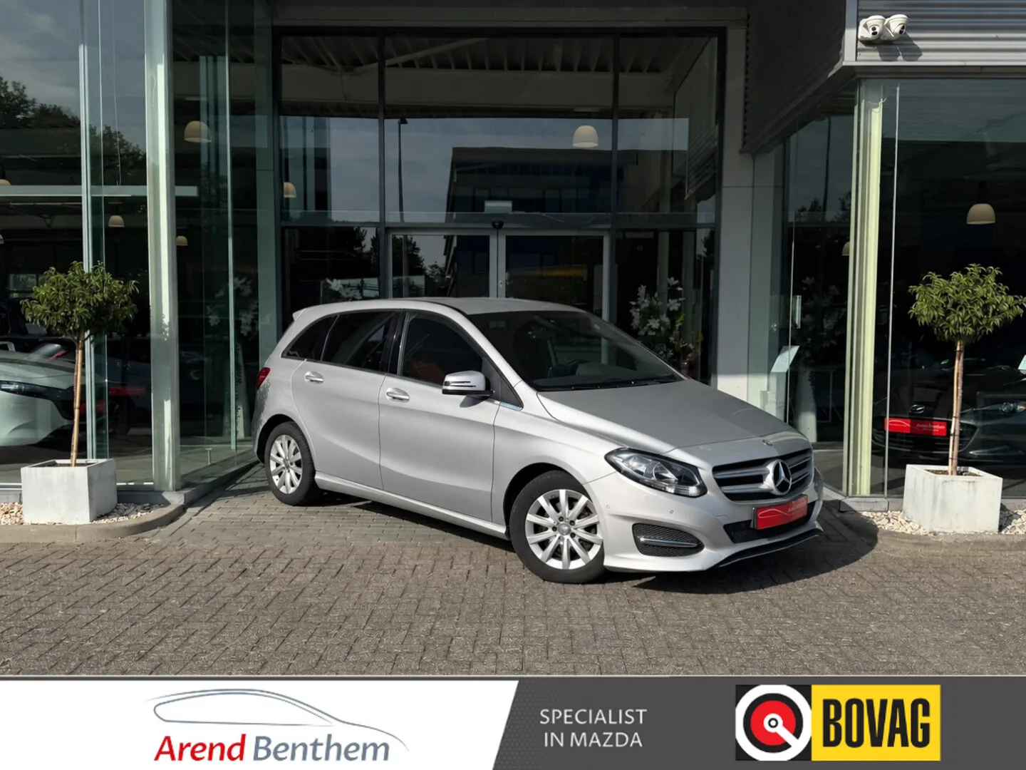 Mercedes-Benz B-Klasse (2016) — foto 1