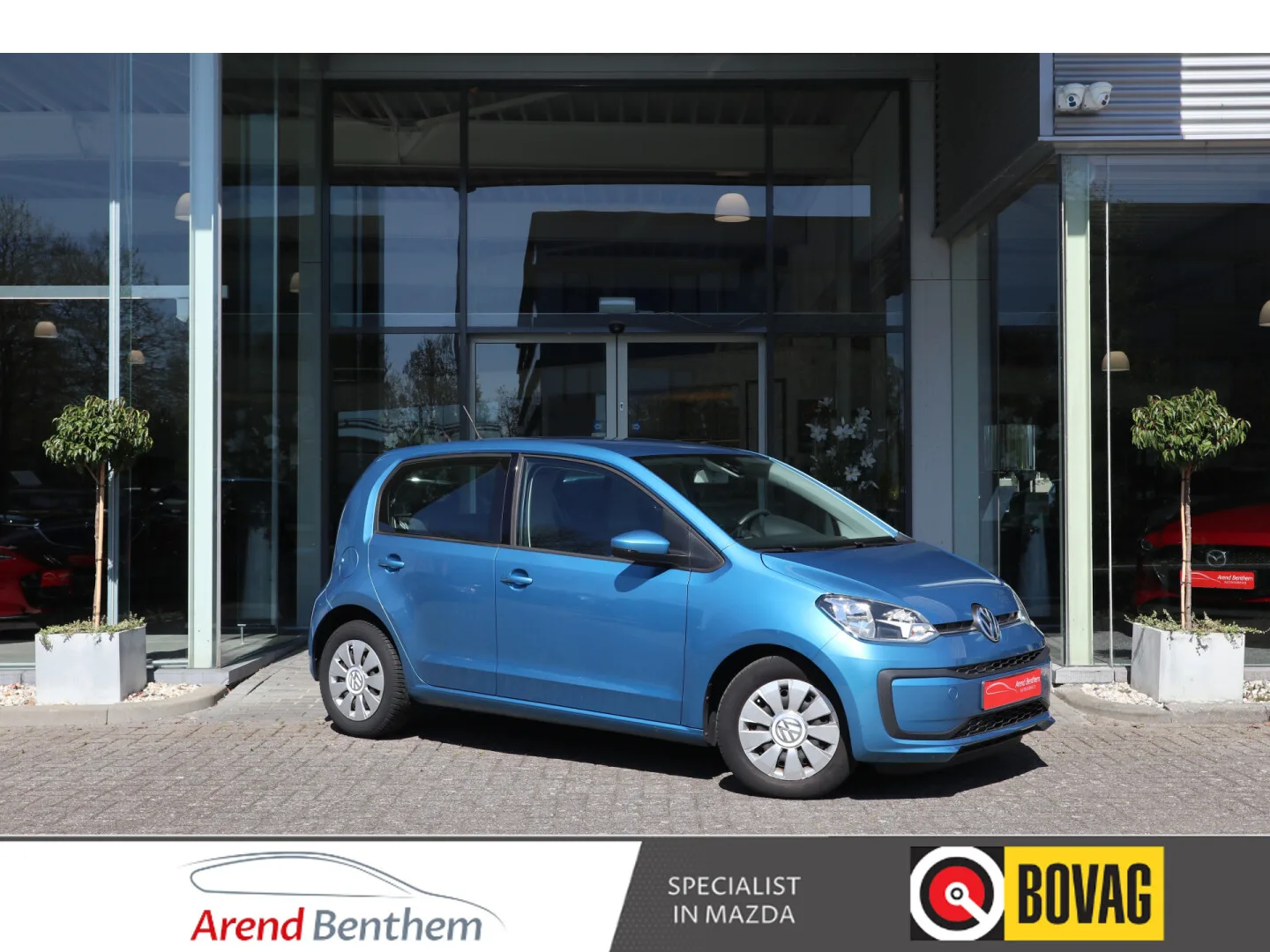 Volkswagen Up! (2017) — foto 1