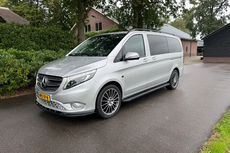 Mercedes-Benz Vito (2022)