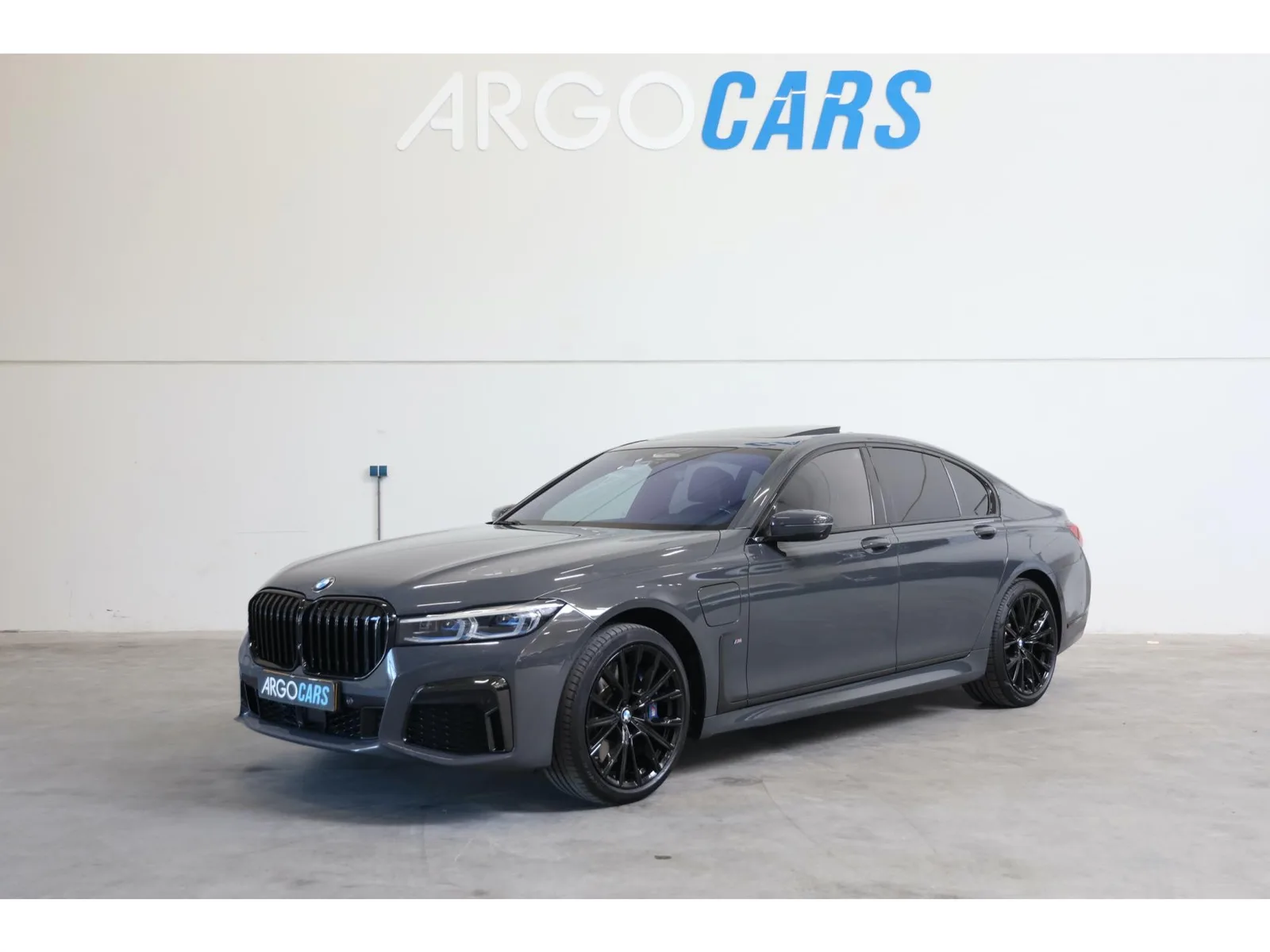BMW 7-Serie (2020) — foto 1
