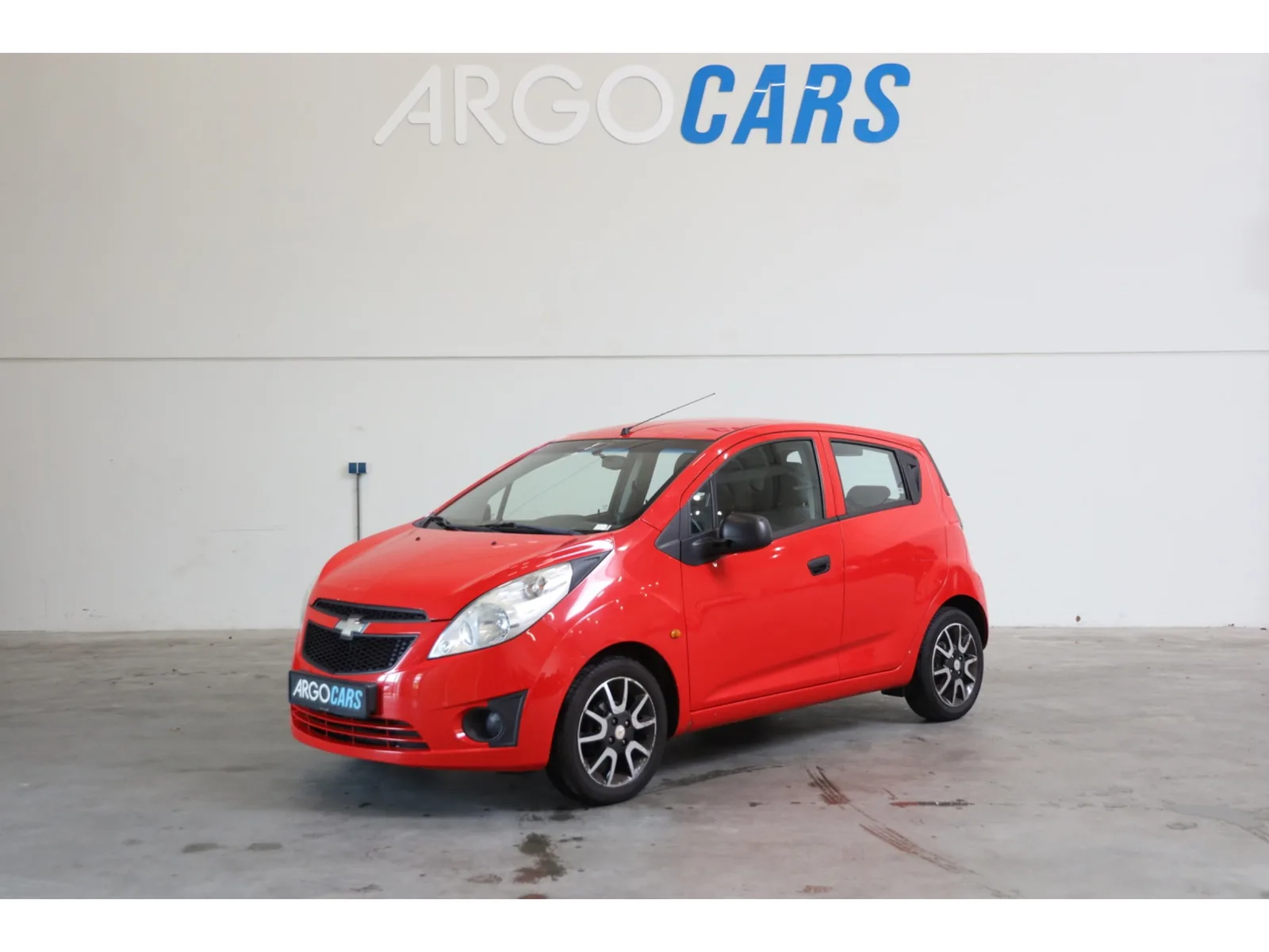 Chevrolet Spark (2010) — foto 1