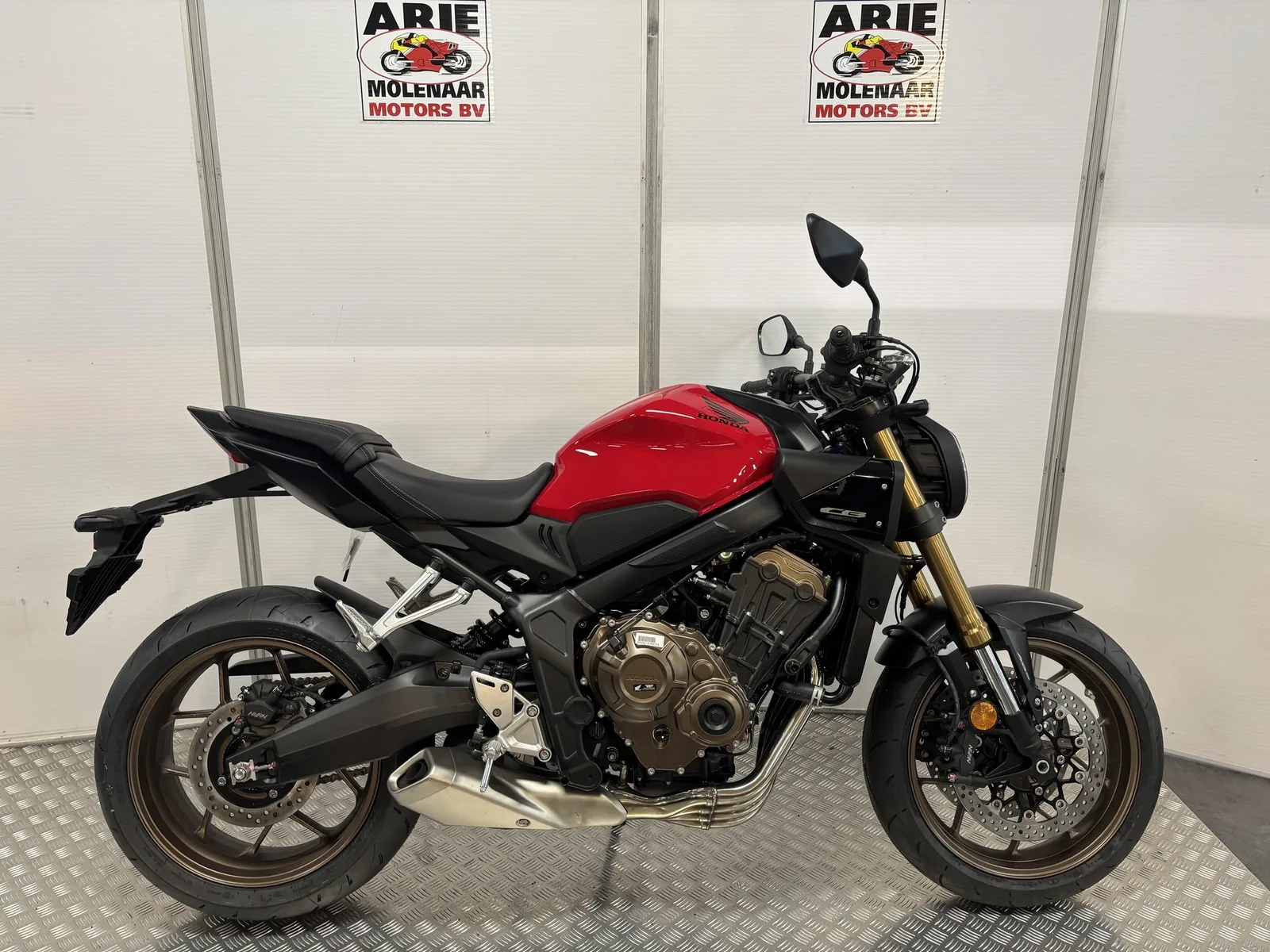 Honda CB650R (2026) — foto 1