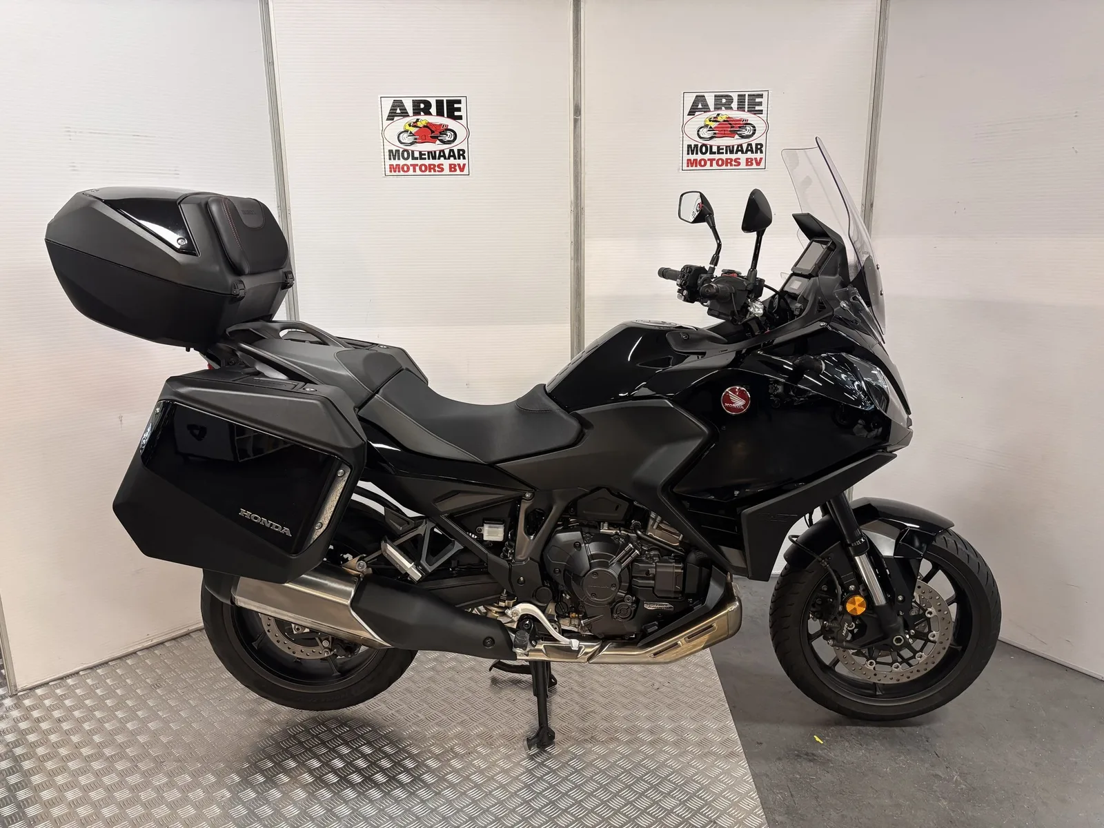 Honda NT 1100 (2022) — foto 1