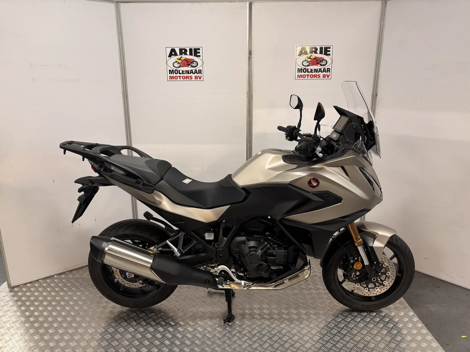Honda NT 1100 (2026) — foto 1