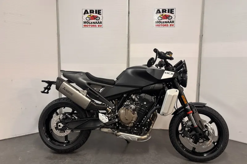 Husqvarna Svartpilen 801 (2026)