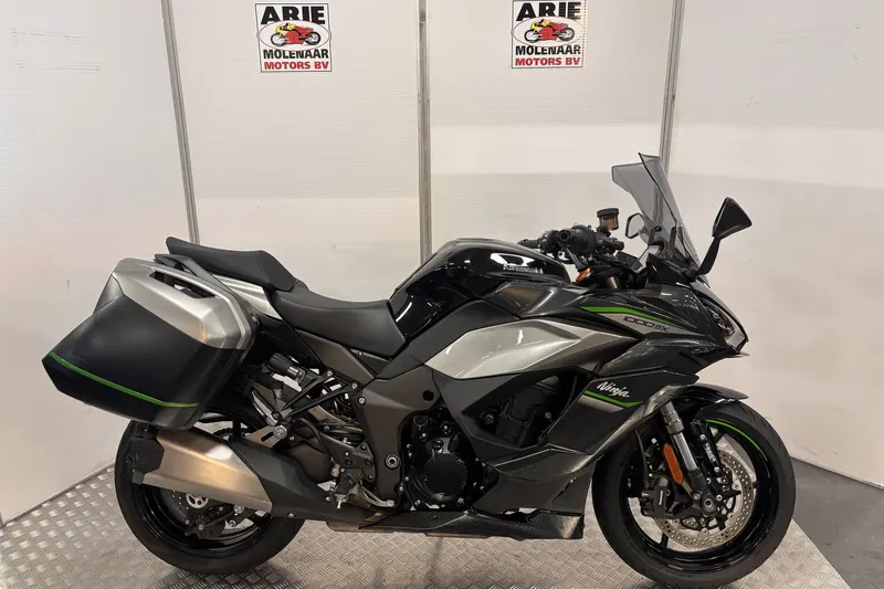 Kawasaki Ninja 1000SX (2024)