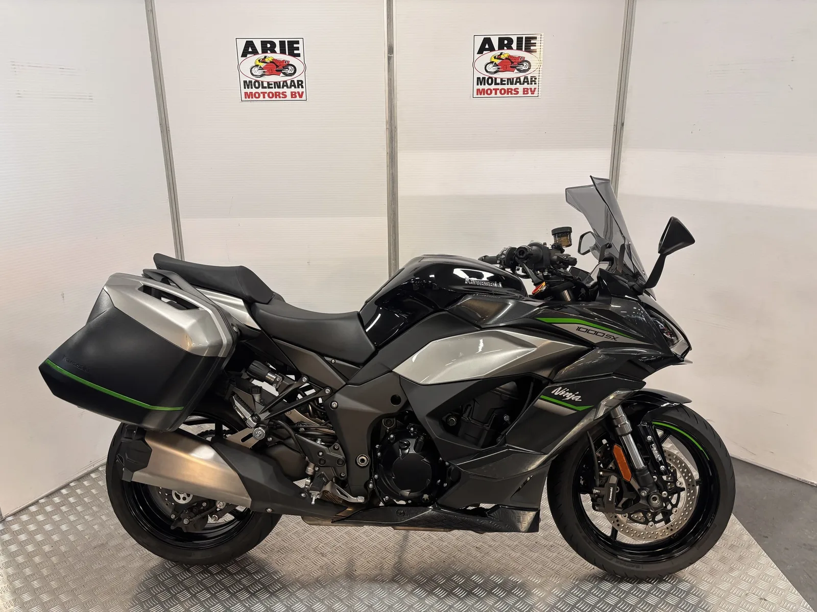 Kawasaki Ninja 1000SX (2024) — foto 1