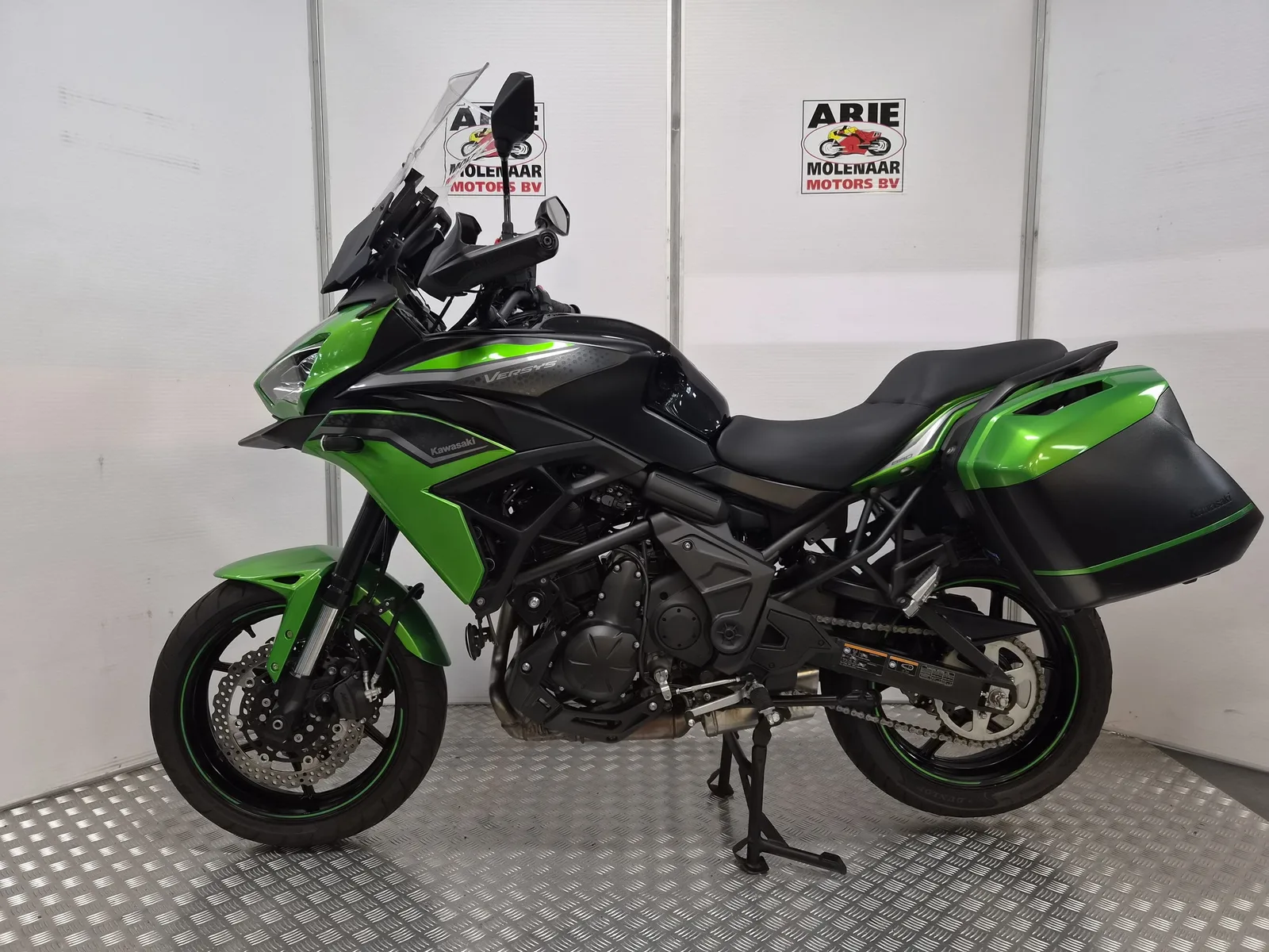 Kawasaki Versys 650 (2023) — foto 1