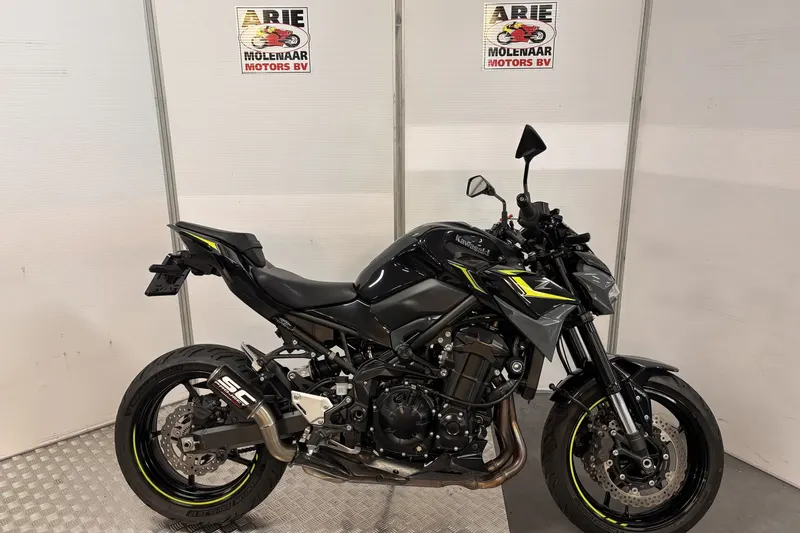 Kawasaki Z 900 (2024)