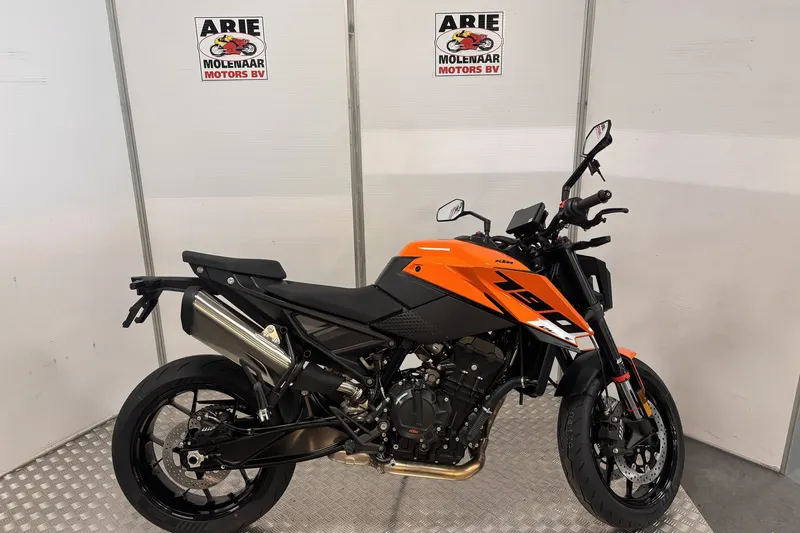Foto van KTM 790 Duke L