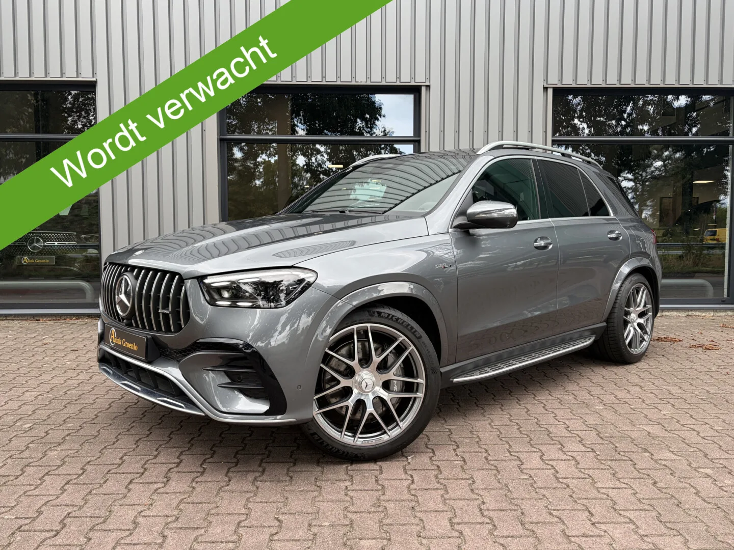Mercedes-Benz GLE (2025) — foto 1
